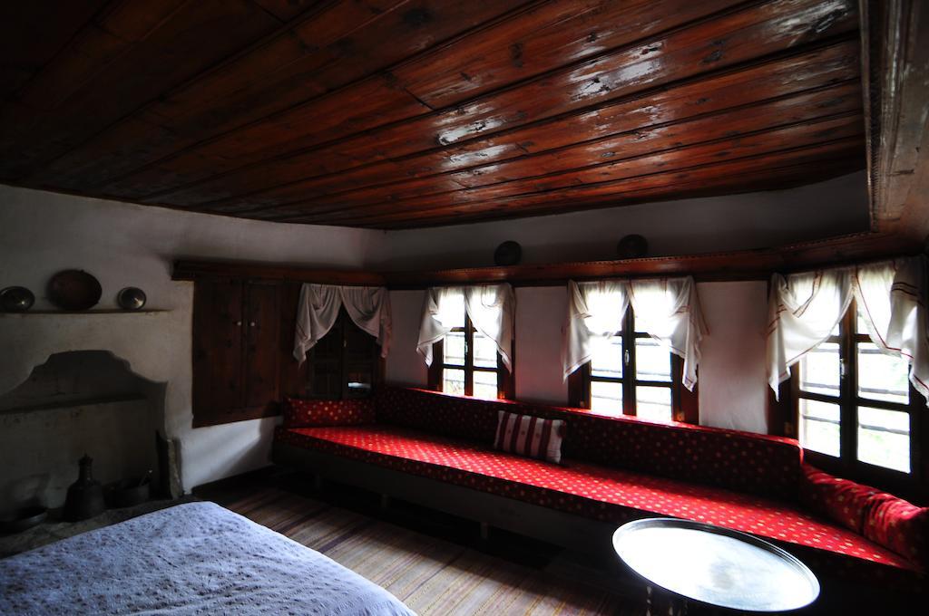 Haci Sakirler Konagi Mudurnu Quarto foto