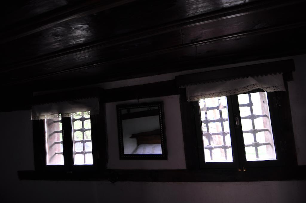Haci Sakirler Konagi Mudurnu Quarto foto